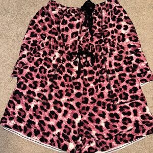 NEW Zenana Leopard Print Short Lot